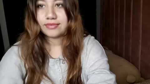 Snapshot of eimy_collin chatting on 02-04-25, 05:31 EIMY MODEL INDEPENDENT online show from 02-04-25, 05:31