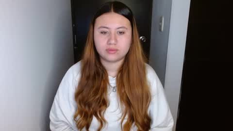 Snapshot of eimy_collin chatting on 02-18-25, 05:53 EIMY MODEL INDEPENDENT online show from 02-18-25, 05:53