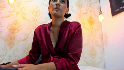 Eimy online show from 03-08-26, 02:04