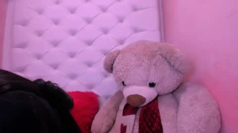 eimy online show from 04-15-26, 03:30