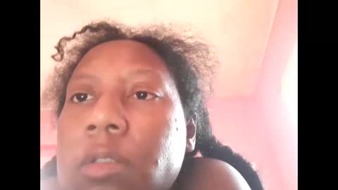 Eirondra Valeen online show from 11-16-25, 10:21