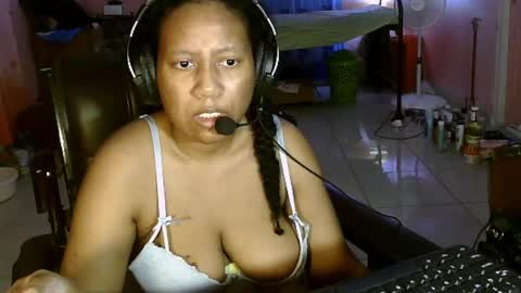 Eirondra Valeen online show from 02-25-26, 01:26