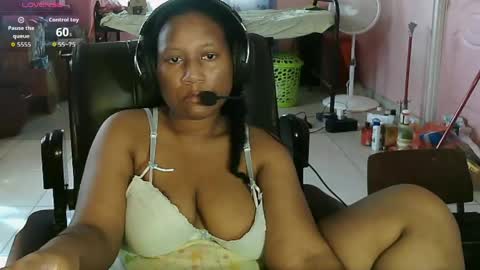 Eirondra Valeen online show from 05-26-26, 06:15