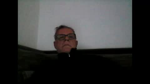 Snapshot of eisbaer1957 chatting on 02-01-25, 07:15 eisbaer1957 online show from 02-01-25, 07:15
