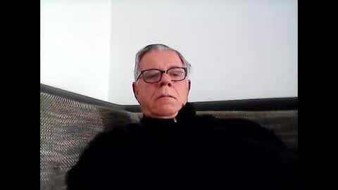 Snapshot of eisbaer1957 chatting on 02-16-25, 12:10 eisbaer1957 online show from 02-16-25, 12:10