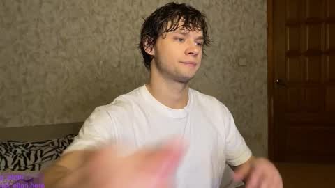 Snapshot of eitanhere chatting on 12-02-25, 04:35 Eitan online show from 12-02-25, 04:35