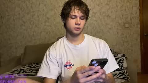 Snapshot of eitanhere chatting on 12-05-25, 07:10 Eitan online show from 12-05-25, 07:10