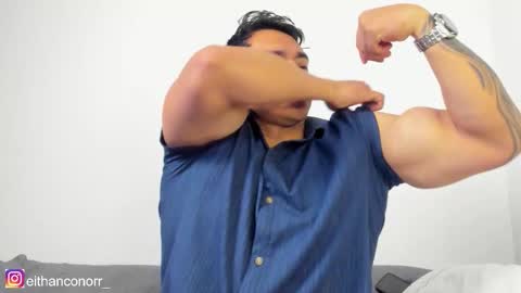 Snapshot of eithanconor1 chatting on 02-22-26, 02:45 EITHAN CONOR online show from 02-22-26, 02:45