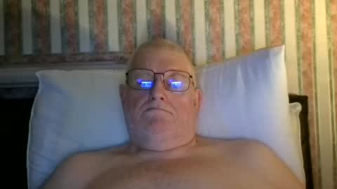 Snapshot of eketman1964 chatting on 10-08-25, 11:02 eketman1964 online show from 10-08-25, 11:02