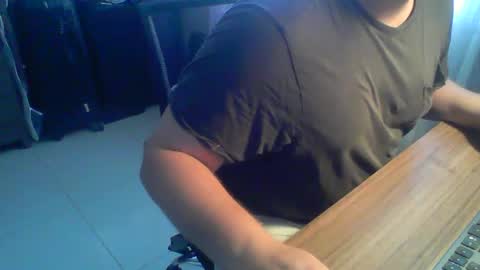 Juan Pablo M online show from 02-25-25, 09:24