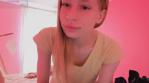 please read my bio there is information about private shows and about my personality online show from 07-16-26, 06:08