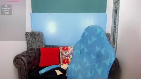 Snapshot of el_flaquito_1 chatting on 07-29-26, 04:43 J A K E online show from 07-29-26, 04:43