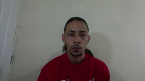 Instagram BelowAbajo online show from 04-12-26, 04:17