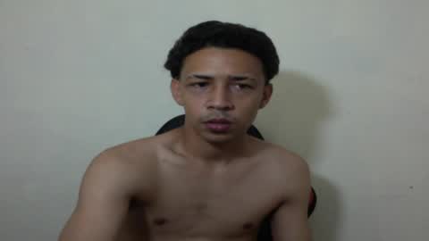 Snapshot of el_menor chatting on 04-17-26, 02:58 Instagram BelowAbajo online show from 04-17-26, 02:58