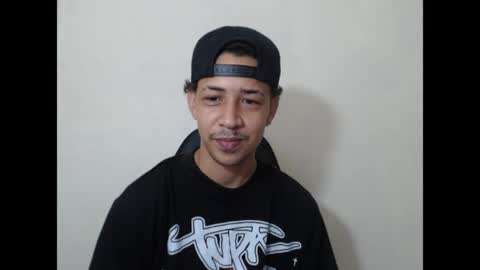Snapshot of el_menor chatting on 05-14-26, 03:02 Instagram BelowAbajo online show from 05-14-26, 03:02
