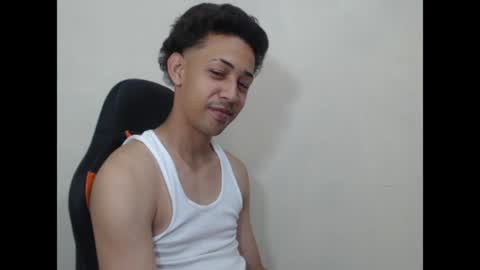 Snapshot of el_menor chatting on 05-20-26, 03:13 Instagram BelowAbajo online show from 05-20-26, 03:13