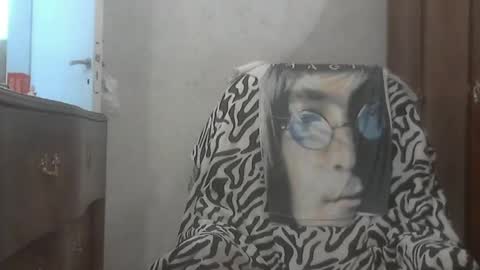 Snapshot of el_principe_veryhot chatting on 03-06-25, 07:03 el_principe_veryhot online show from 03-06-25, 07:03