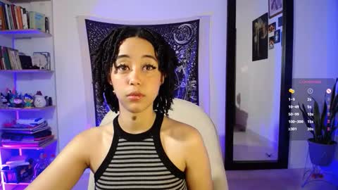 Ela  Help me reach 100 thumbs up online show from 03-21-26, 02:16