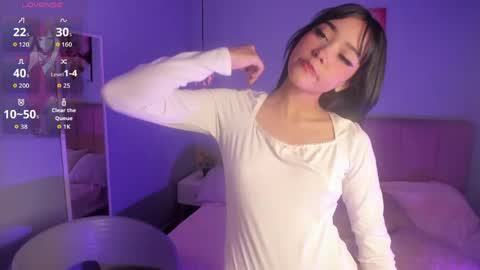 Ela online show from 05-12-26, 07:33