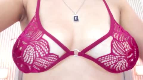 Elly online show from 03-06-26, 05:04