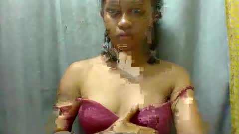 elaliealdy online show from 12-05-25, 04:32