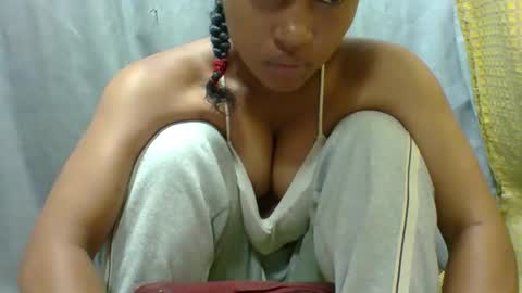 Snapshot of elaliealdy chatting on 03-14-26, 07:36 elaliealdy online show from 03-14-26, 07:36