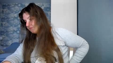 Elanis online show from 02-11-26, 12:32