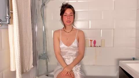 ELA 3 online show from 07-21-26, 06:49