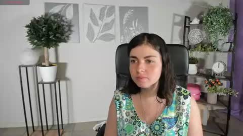 Marta online show from 06-30-26, 05:19