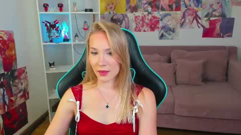 elaravoltage online show from 07-31-26, 05:12