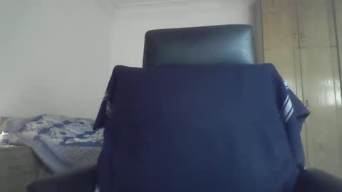 Snapshot of elastik6 chatting on 09-23-25, 01:47 Elastik6 online show from 09-23-25, 01:47