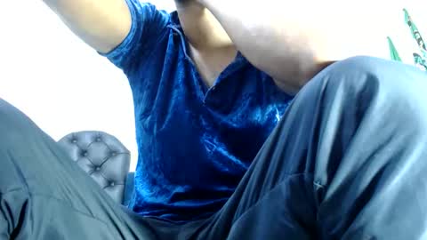 Snapshot of elcaballeroblack chatting on 05-05-26, 04:31 elcaballeroblack online show from 05-05-26, 04:31