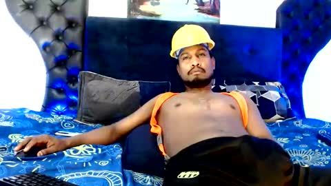 Snapshot of elcaballeroblack chatting on 05-29-26, 02:09 elcaballeroblack online show from 05-29-26, 02:09