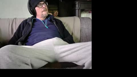 Snapshot of eldonan chatting on 01-30-25, 02:58 Nando online show from 01-30-25, 02:58