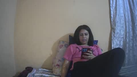 Isabella online show from 10-06-25, 04:48