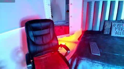   online show from 07-27-26, 12:23