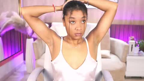 Snapshot of electraajones chatting on 11-05-25, 11:32 Electra Jones online show from 11-05-25, 11:32