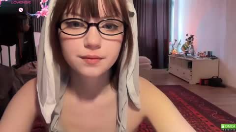 Aleksa online show from 04-12-26, 11:37