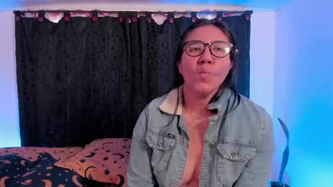 LEXA  CLARKE online show from 05-17-26, 01:51