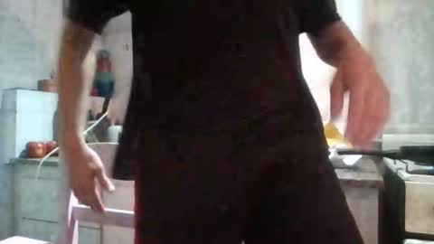 Snapshot of electrodreams chatting on 09-30-25, 01:54 electrodreams online show from 09-30-25, 01:54