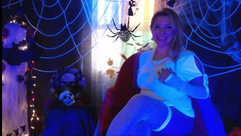 Elegancia online show from 10-26-25, 07:20