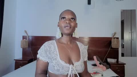 Nika online show from 06-04-26, 11:05