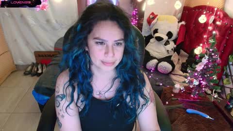 Snapshot of elektra_32 chatting on 12-17-24, 06:56 elektra online show from 12-17-24, 06:56