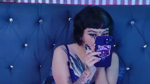 Snapshot of elektra_rosee chatting on 07-28-26, 02:13 Elektra online show from 07-28-26, 02:13
