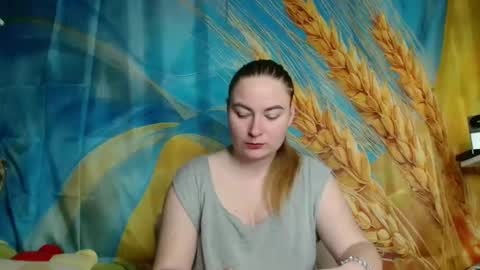 Elena online show from 05-05-26, 07:38