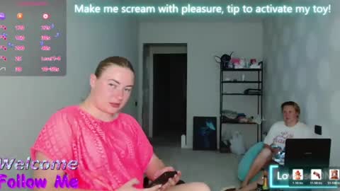 Snapshot of elena_maeer chatting on 07-14-26, 09:53 Elena online show from 07-14-26, 09:53