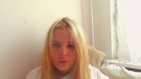 Elena online show from 04-29-26, 10:19