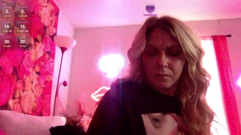 elenaluxexo online show from 07-29-26, 12:25