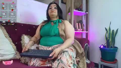 elenna_boobs_ online show from 02-04-26, 01:33