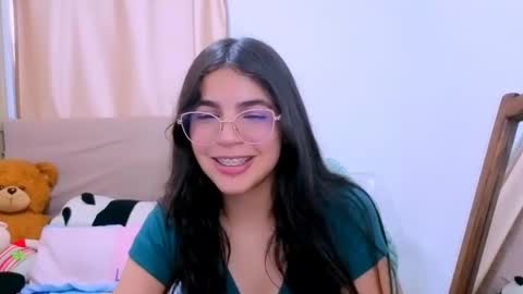 agnes online show from 02-11-26, 06:35